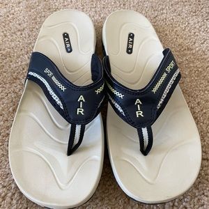 Men’s orthotic Thong Flip Flops Sz 11.5